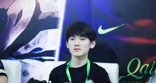 超多观赛福 超多观赛福